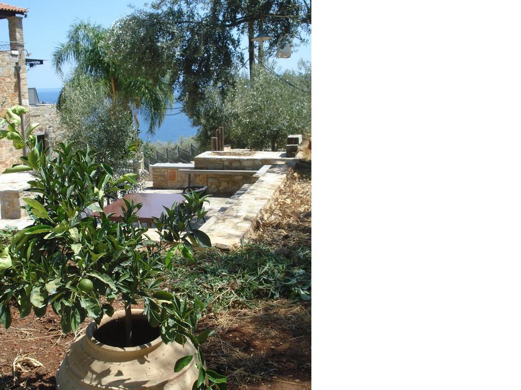 Appartamento Athina Ecofarm Epidaurus Esterno foto